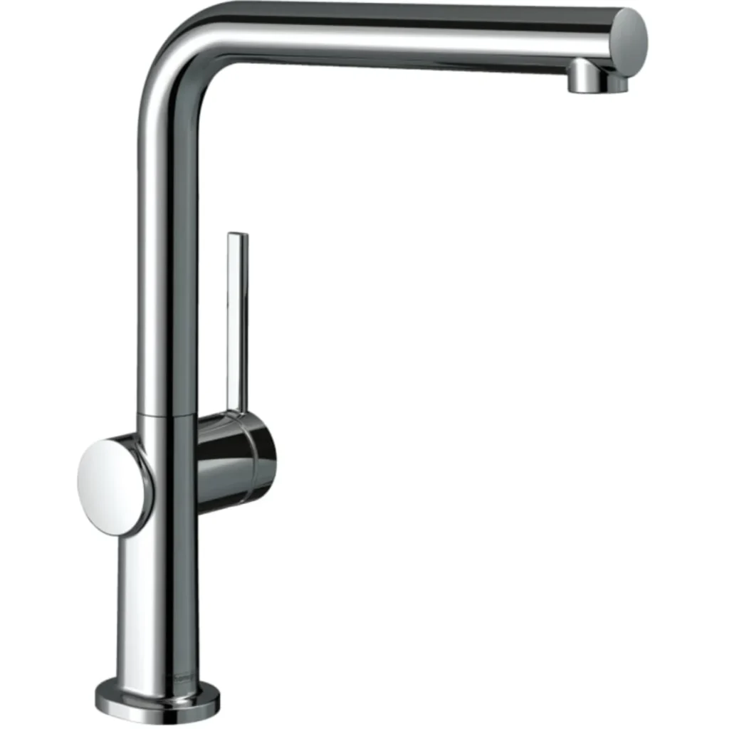 Stilrent rustfrit stål køkkenarmatur med enkel design.